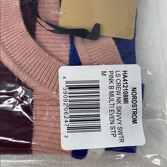 Halogen Women's Crew Neck Fitted Ribbed Sweater - Picture 4 of 8